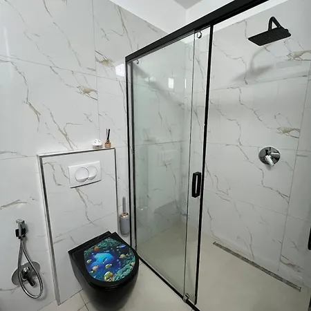 Lake Apartment Tirana